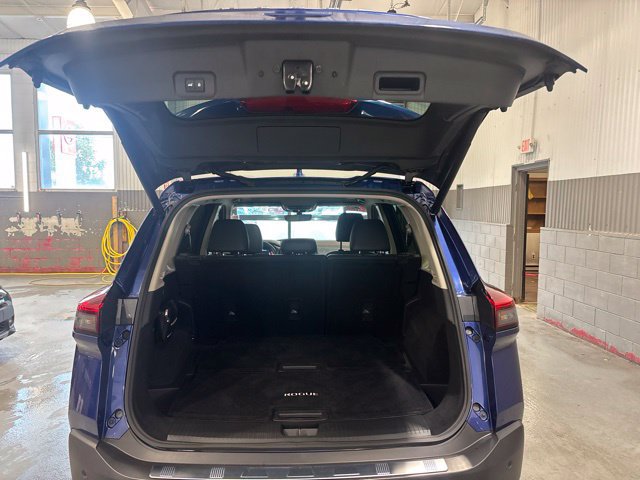 Certified 2023 Nissan Rogue Platinum AWD/4WD image 13