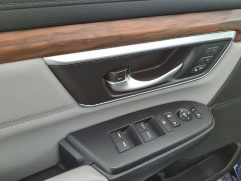 Certified 2020 Honda CR-V Touring image 12