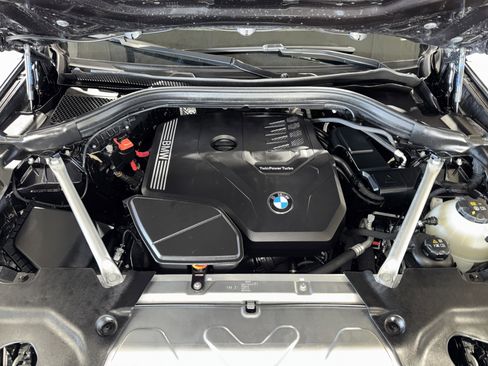 Used 2025 BMW X4 xDrive30i image 35