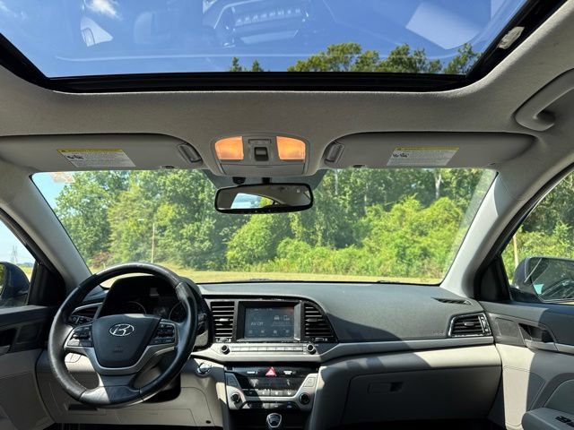 Used 2018 Hyundai Elantra Value Edition FWD image 13