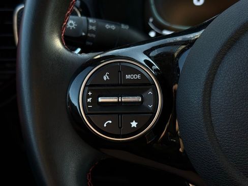 Certified 2024 Kia Soul GT-Line image 30