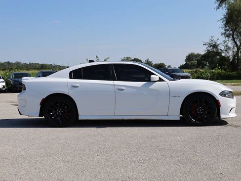 Used 2021 Dodge Charger R/T w/ Performance Handling Group RWD image 7