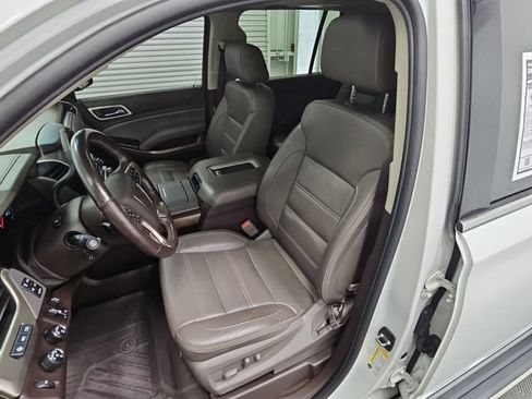 Used 2018 GMC Yukon XL Denali w/ Open Road Package AWD/4WD image 30