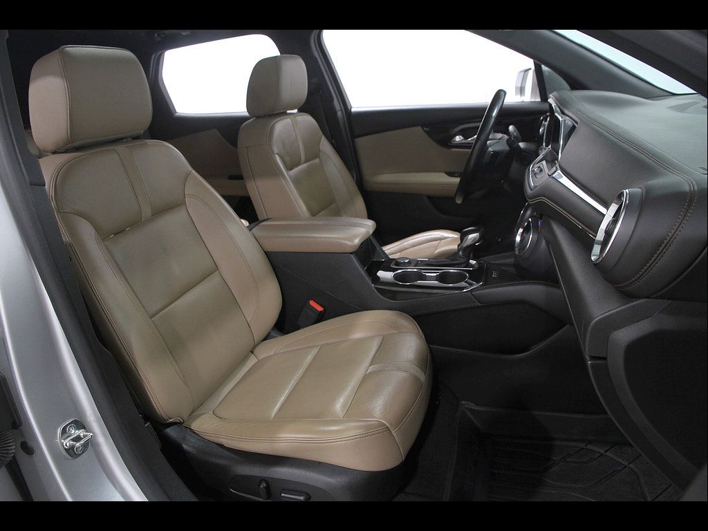 Used 2019 Chevrolet Blazer Premier AWD/4WD image 19
