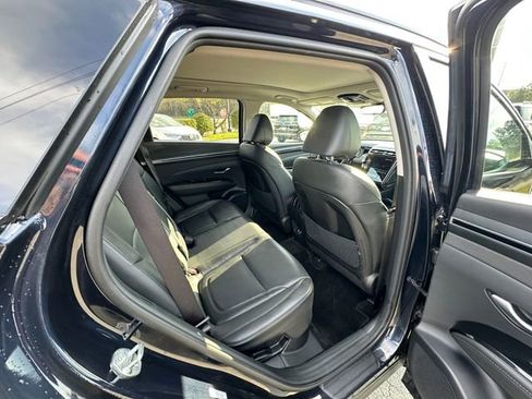 Used 2023 Hyundai Tucson Limited image 17