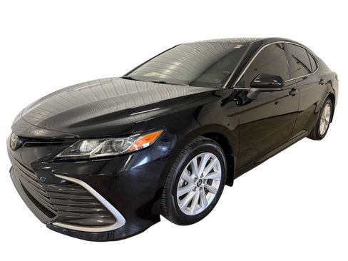 Certified 2023 Toyota Camry LE AWD/4WD image 6
