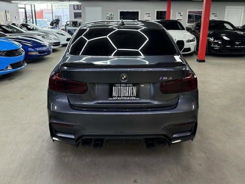 Used 2018 BMW M3 RWD image 4
