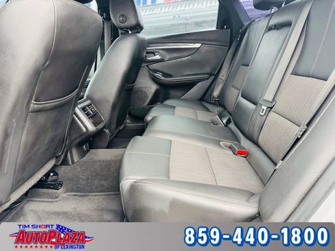 Used 2017 Chevrolet Impala LT image 49