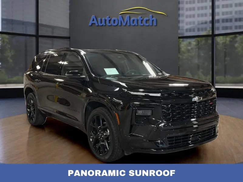Used 2026 Chevrolet Traverse RS w/ LPO, Floor Liner Package AWD/4WD image 1