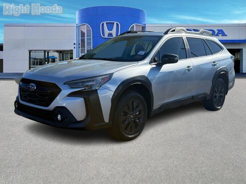 Used 2025 Subaru Outback Onyx Edition w/ Popular Package #2 image 9