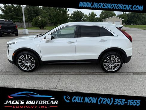 Used 2024 Cadillac XT4 Premium Luxury w/ Trailering Package image 6