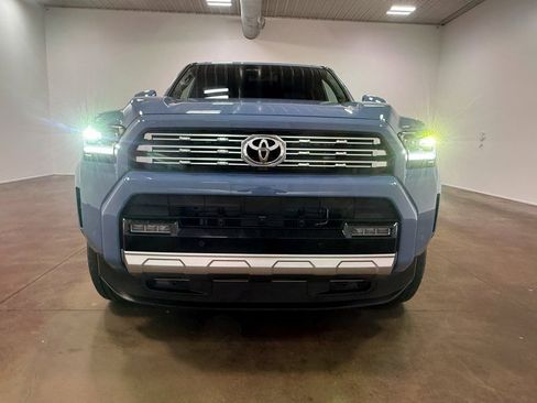 Used 2025 Toyota 4Runner Limited w/ Tow Technology Package image 40