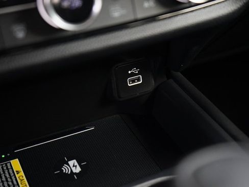 Certified 2023 Honda HR-V EX-L image 30