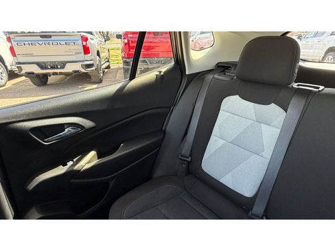 Certified 2024 Chevrolet Trax LS w/ LS Convenience Package image 22