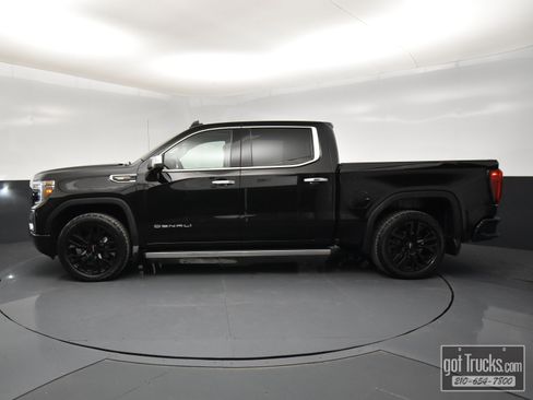 Used 2021 GMC Sierra 1500 Denali w/ Denali Ultimate Package image 3