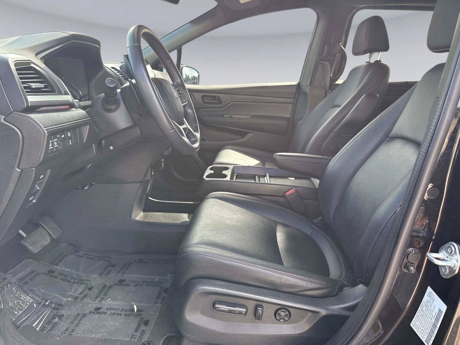 Certified 2024 Honda Odyssey Sport image 22