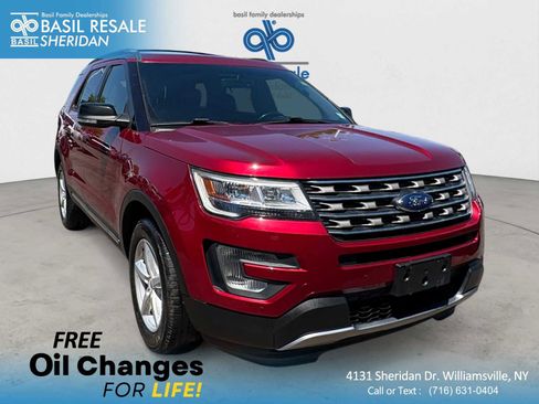 Used 2016 Ford Explorer XLT w/ Equipment Group 202A AWD/4WD image 1
