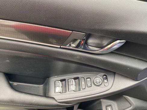 Used 2022 Honda Accord Sport Special Edition image 6