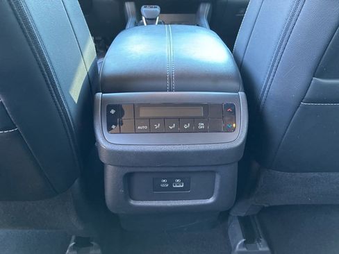 Certified 2023 Nissan Pathfinder SL AWD/4WD image 23