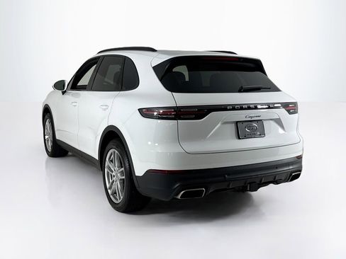 Used 2023 Porsche Cayenne image 3