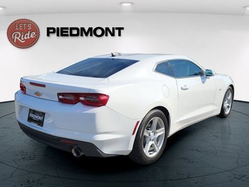 Used 2024 Chevrolet Camaro LT image 7