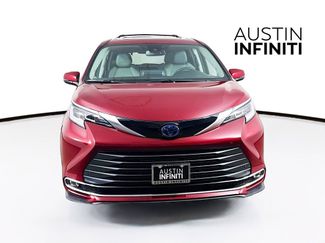 Used 2024 Toyota Sienna Limited video 2