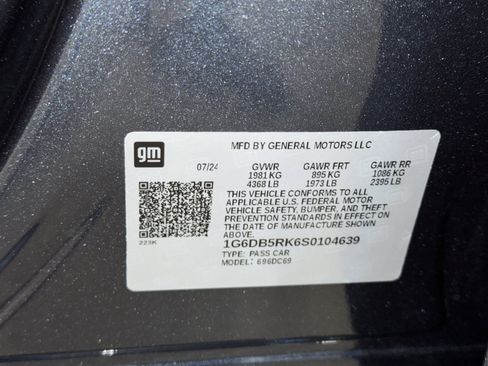 Used 2025 Cadillac CT4 Premium Luxury image 35