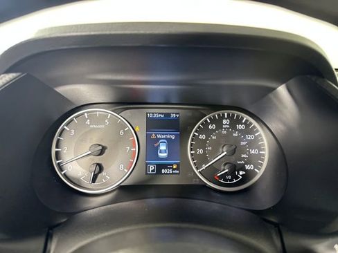 Used 2024 Nissan Sentra S image 17