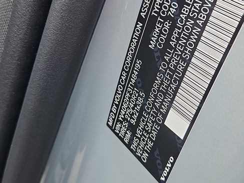 New 2026 Volvo XC90 B6 Ultra w/ Protection Package image 5