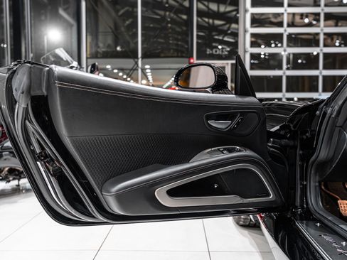 Used 2014 SRT Viper GTS w/ GTS Laguna Interior Package image 25