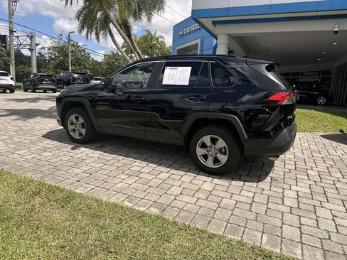 Used 2024 Toyota RAV4 XLE FWD image 34