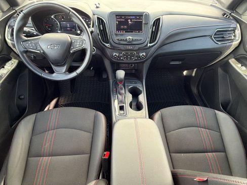 Used 2022 Chevrolet Equinox RS AWD/4WD image 17