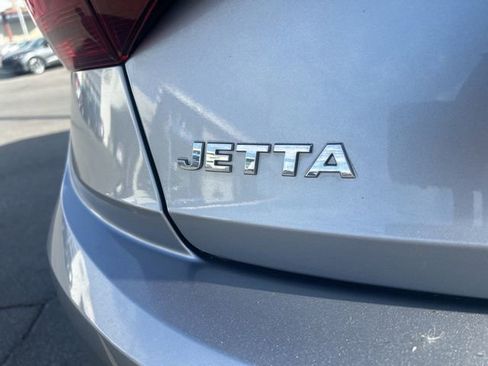 Used 2020 Volkswagen Jetta S image 11