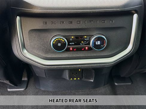 Used 2025 Ford Expedition Tremor AWD/4WD image 11