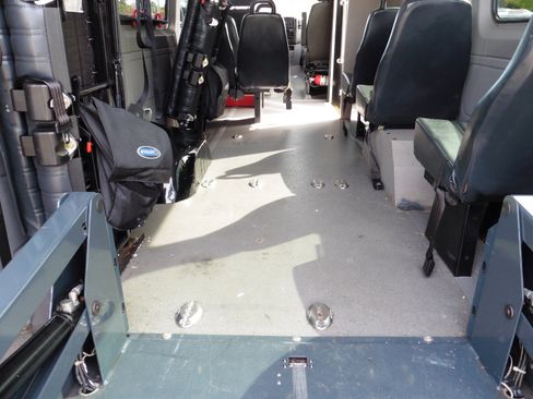 Used 2012 Mercedes-Benz Sprinter 3500 image 37