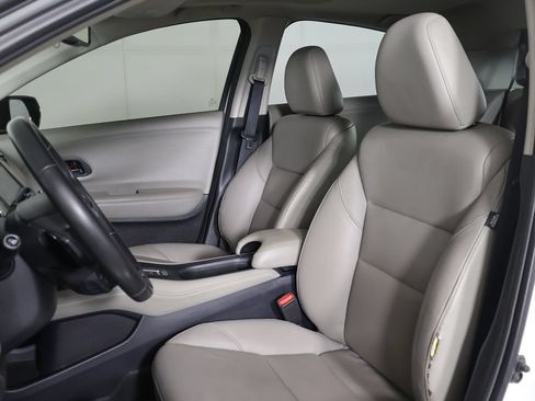 Used 2017 Honda HR-V EX-L image 25