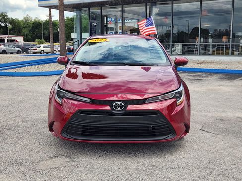 Used 2024 Toyota Corolla LE FWD image 3