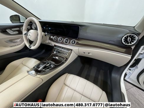 Used 2022 Mercedes-Benz E 450 4MATIC Cabriolet image 24