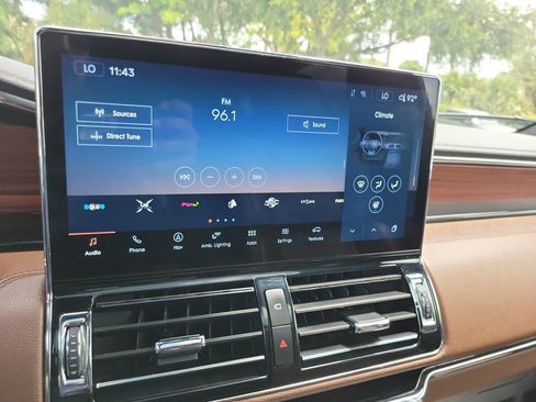 Certified 2022 Lincoln Navigator L Reserve w/ Monochromatic Package RWD image 25