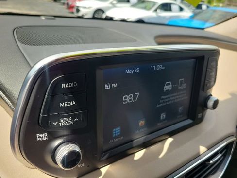Used 2019 Hyundai Santa Fe Limited AWD/4WD image 20