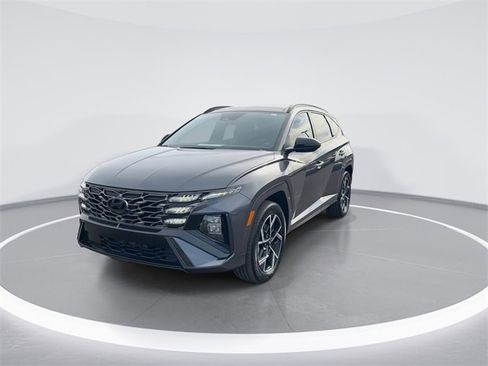 Certified 2025 Hyundai Tucson N Line image 3