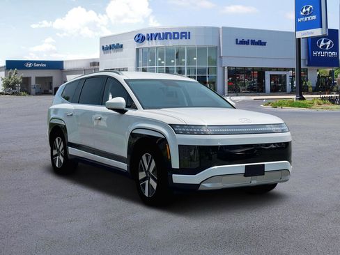 New 2026 Hyundai Ioniq 9 SEL w/ Tow & Go Package image 11