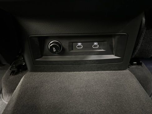 Used 2023 Audi Q8 Prestige image 26