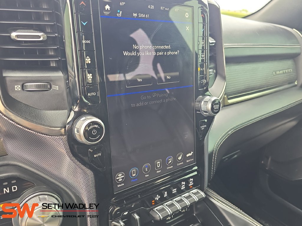 Used 2019 RAM 1500 Limited AWD/4WD image 21