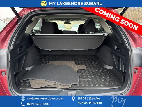 Used 2025 Subaru Outback Premium image 14