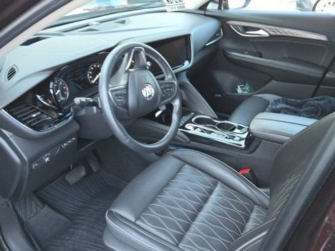 Used 2022 Buick Envision Avenir w/ Technology Package II image 7