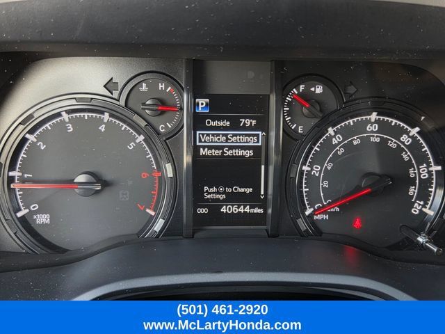 Used 2024 Toyota 4Runner SR5 AWD/4WD image 29