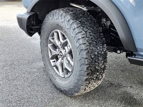 New 2025 Ford Bronco Badlands image 32