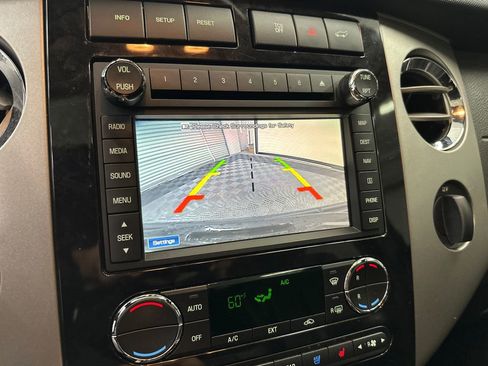 Used 2013 Ford Expedition EL Limited RWD image 32