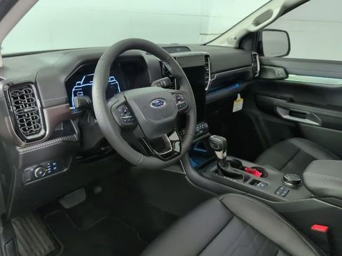 New 2025 Ford Ranger Lariat w/ Trailer Tow Package image 9